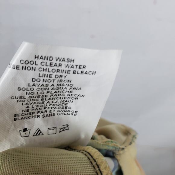 Miraclesuit 2 PC Roswell TANKINI SWIMSUIT Sz 12 Black Tropical Floral Underwire - Picture 16 of 16